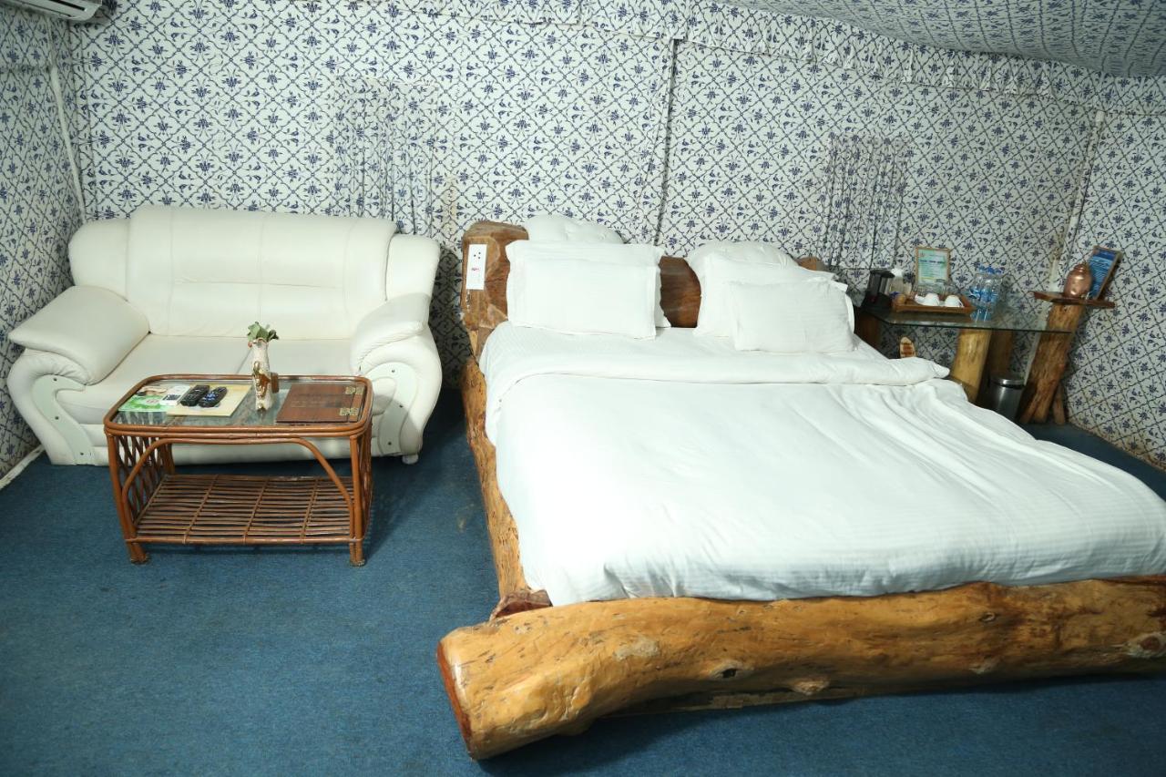 Lohagarh Fort Resort Kukas Buitenkant foto