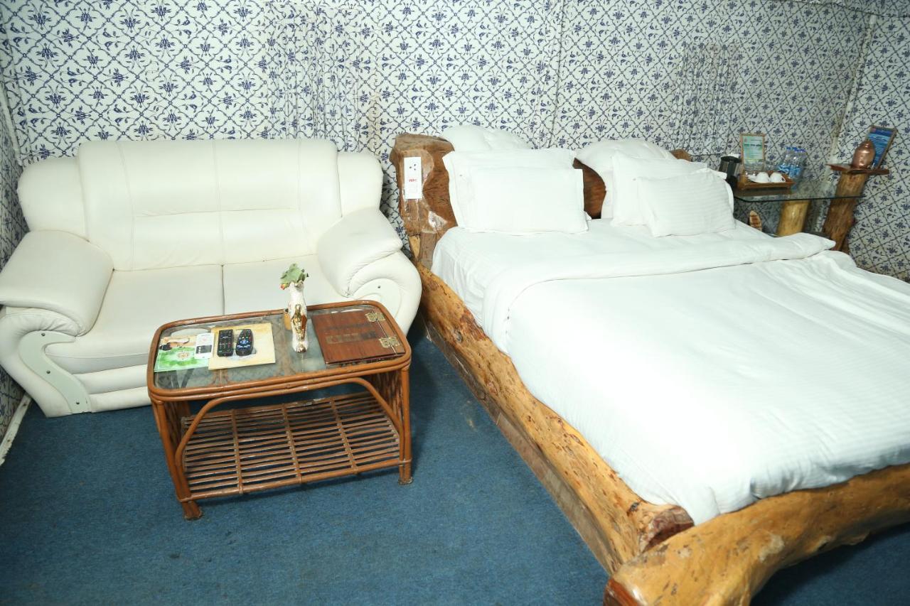 Lohagarh Fort Resort Kukas Buitenkant foto