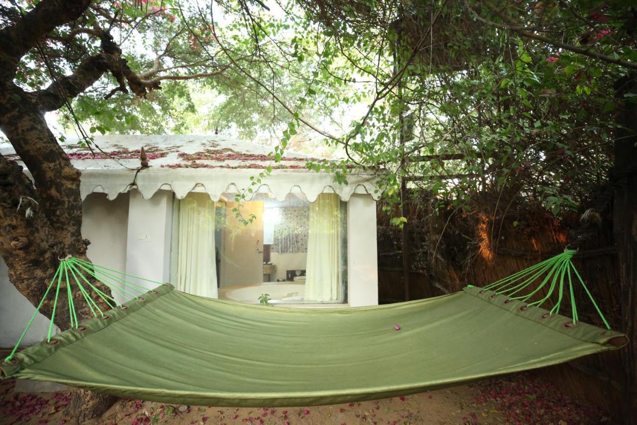 Lohagarh Fort Resort Kukas Buitenkant foto